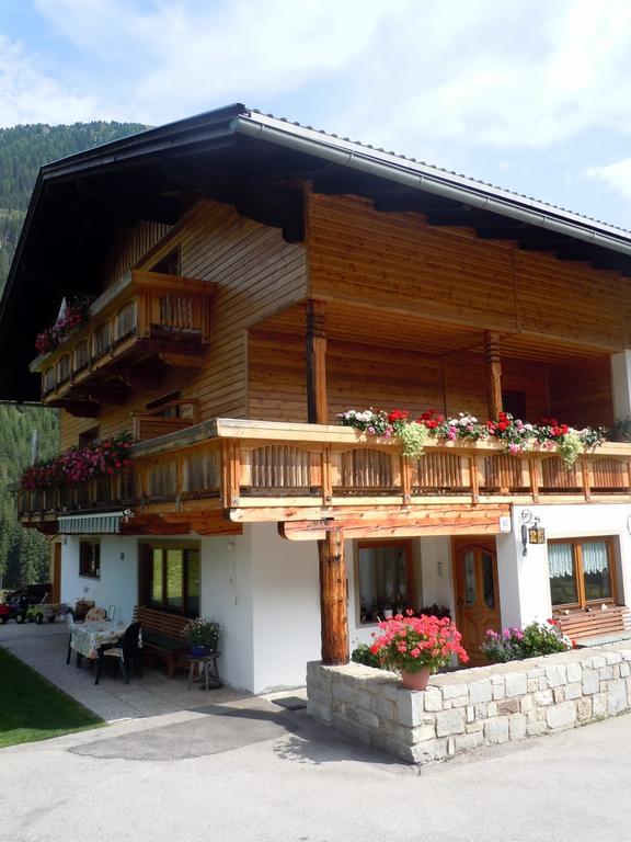 Haus Veidlis, Familie Obkircher Sankt Jakob in Defereggen Kültér fotó